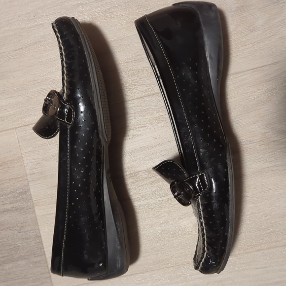 Circa | Size 7.5 Black Patent Leather Loafers - Picture 2 of 6